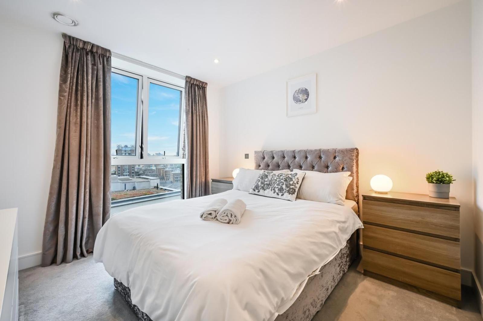 Central Luxury 2 Bed Apartment Londen Buitenkant foto